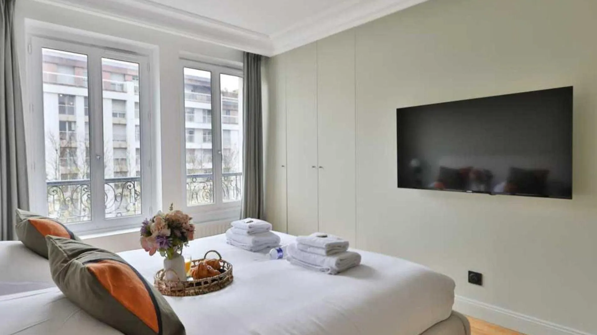 Modern - 1br-4p - Canal St-martin Apartman *